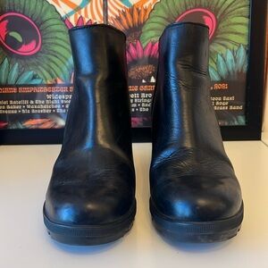 Sorel JOAN OF ARCTIC Wedge Zip Bootie-Sz 7